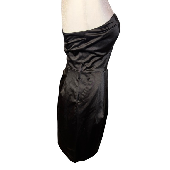 Candie's Chic Little Black Strapless Y2K Satin Mini Dress With Pockets - Picture 5 of 12